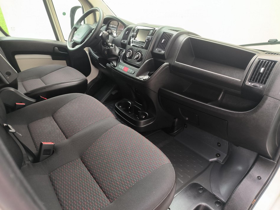 Peugeot Boxer 2.0HDi  L3H2
