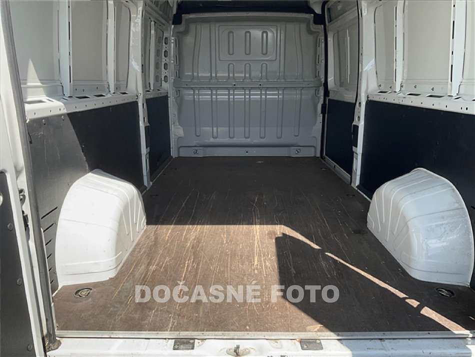 Peugeot Boxer 2.0HDi  L3H2