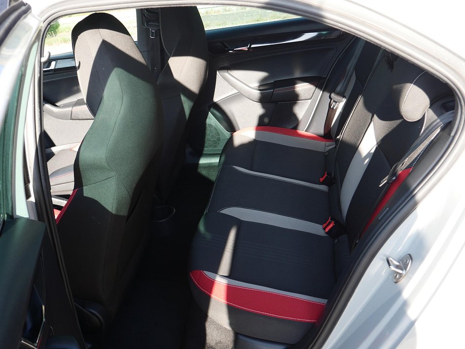 Škoda Rapid 1.0 TSI Monte Carlo