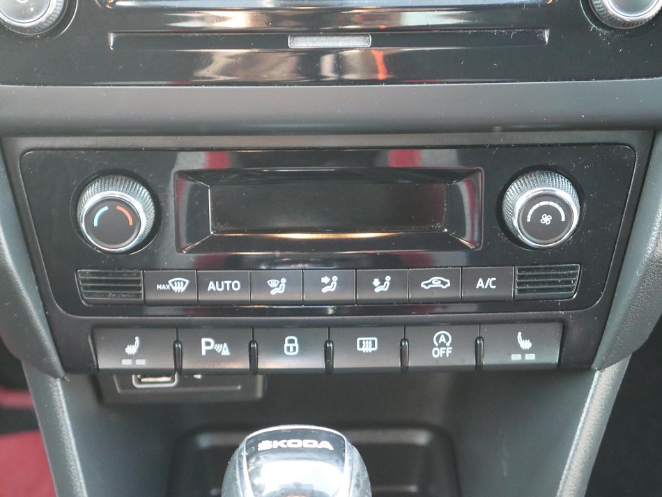 Škoda Rapid 1.0 TSI Monte Carlo