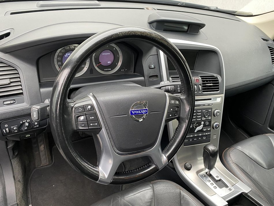 Volvo XC60 2.4 D5  AWD