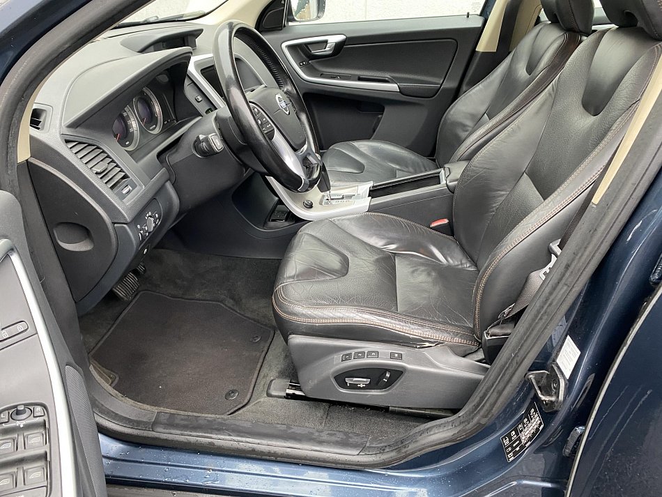 Volvo XC60 2.4 D5  AWD