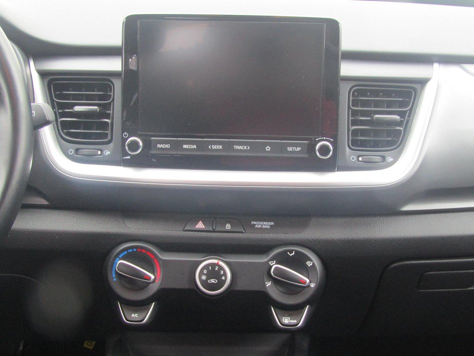 Kia Stonic 1.2 i 