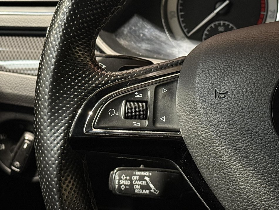 Škoda Superb III 2.0TSi  4x4