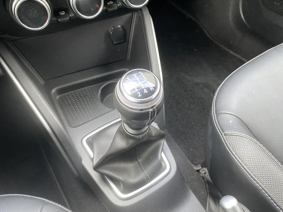 Dacia Duster 1.6 SCe Prestige