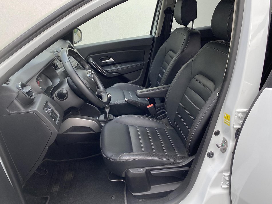 Dacia Duster 1.6 SCe Prestige