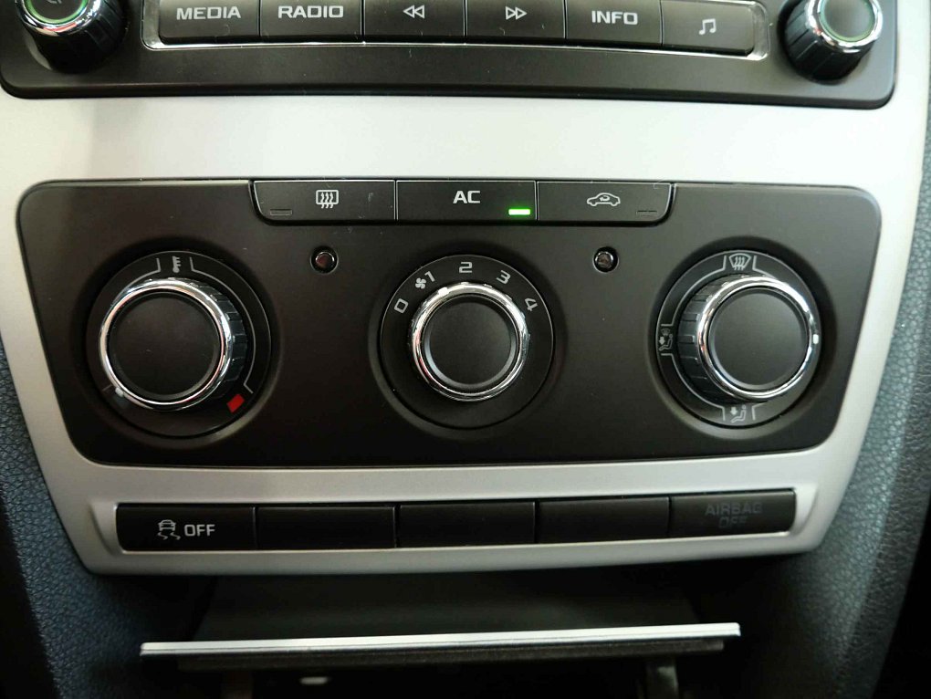 Škoda Octavia II 1.6 TDi 