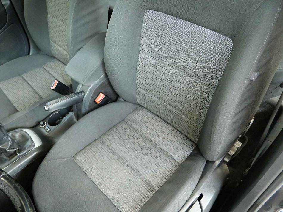Škoda Octavia II 1.6 TDi 