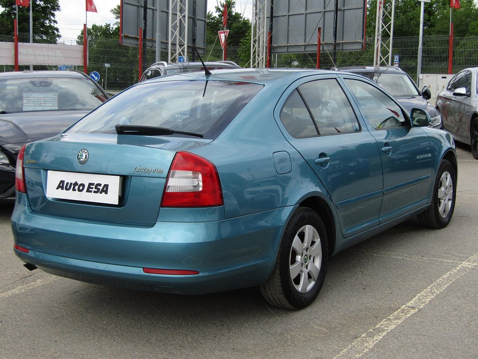 Škoda Octavia II 1.2 TSi Ambiente