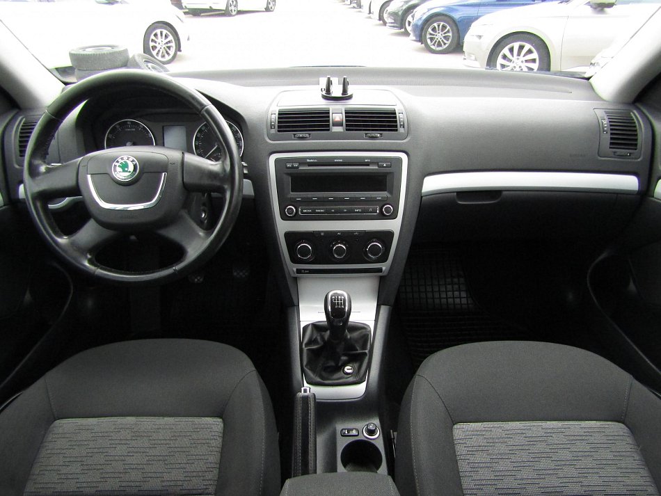 Škoda Octavia II 1.2 TSi Ambiente