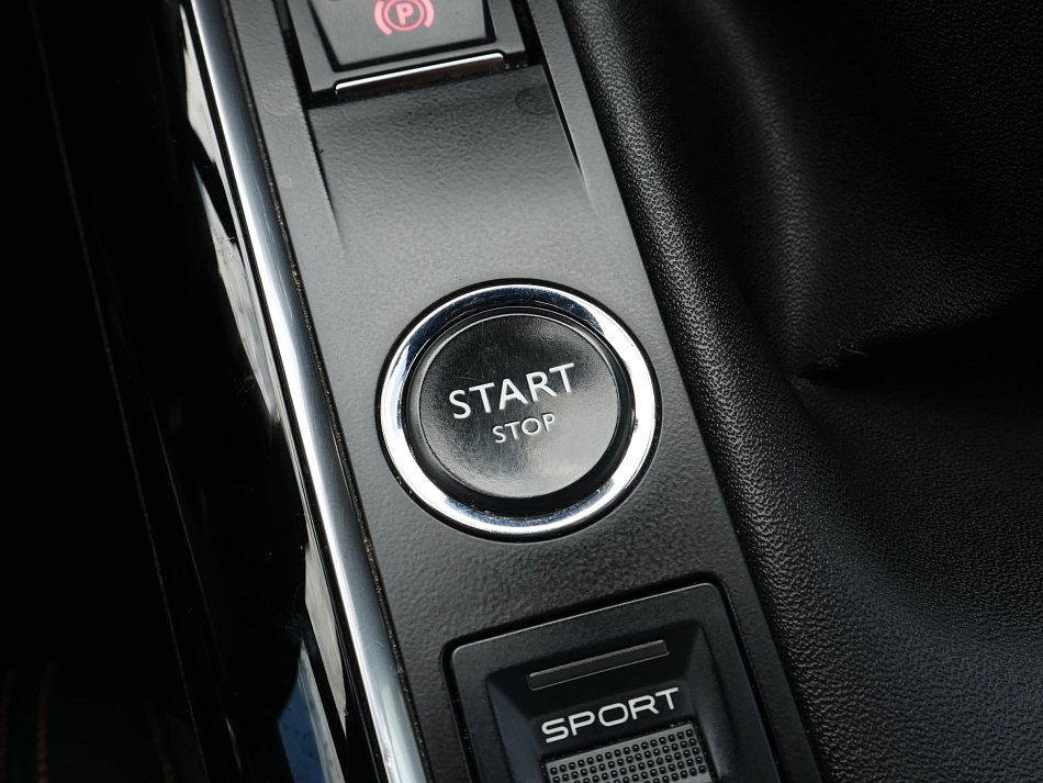 Peugeot 3008 1.2 PT GT Line