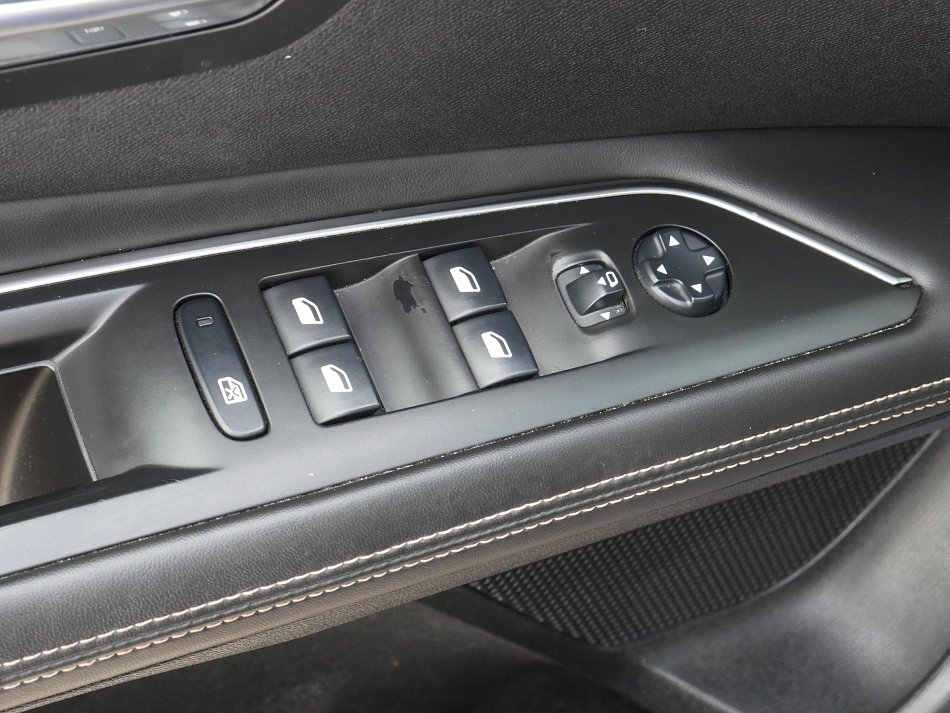 Peugeot 3008 1.2 PT GT Line