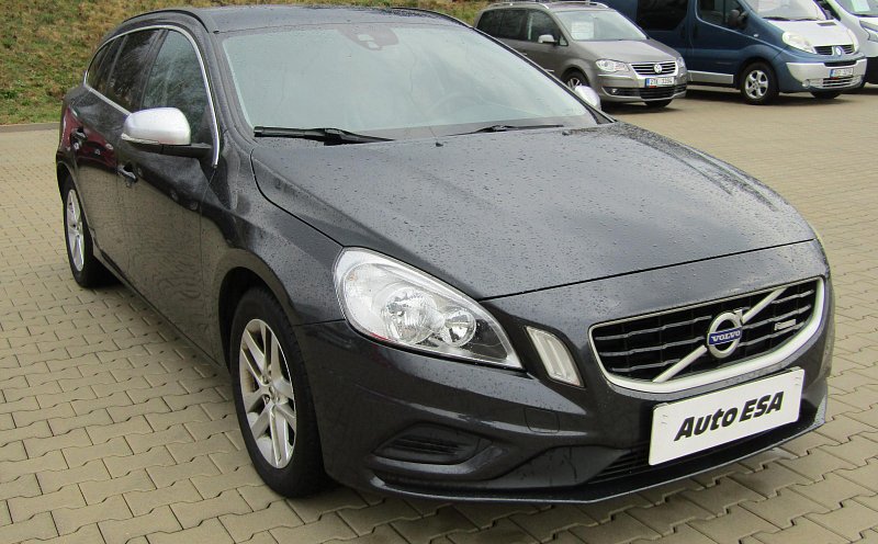 Volvo V60 2.0d 