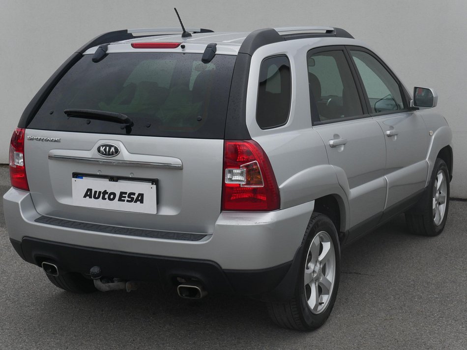Kia Sportage 2.0 i 