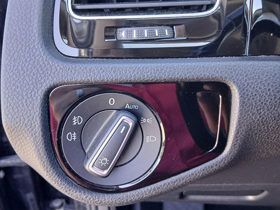 Volkswagen Golf 2.0TDi 