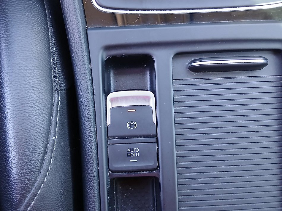 Volkswagen Golf 2.0TDi 