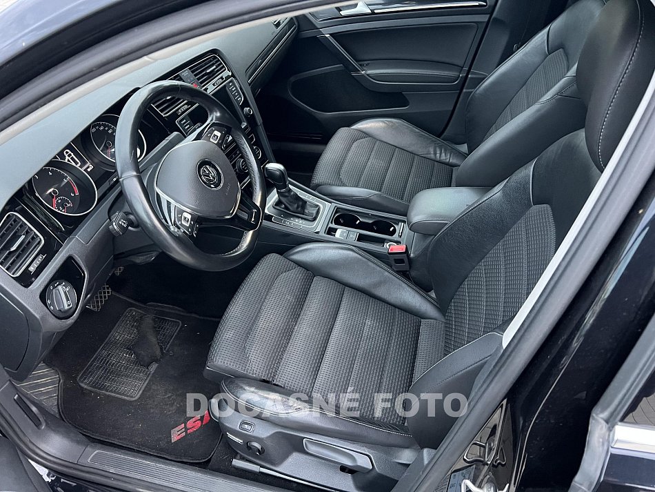 Volkswagen Golf 2.0TDi 