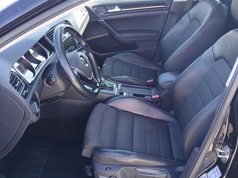 Volkswagen Golf 2.0TDi 