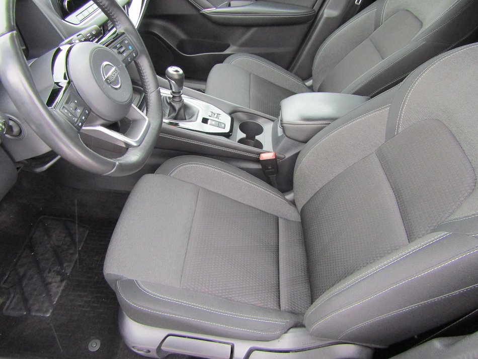 Nissan Qashqai 1.3 DIG-T 