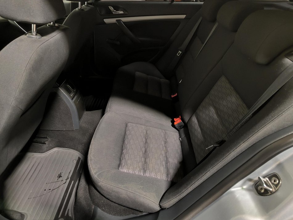 Škoda Octavia II 1.6 TDi 