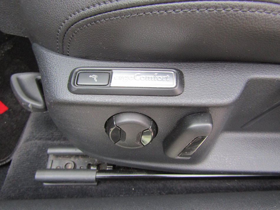 Volkswagen Passat 2.0TDi Highline