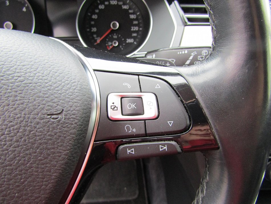 Volkswagen Passat 2.0TDi Highline