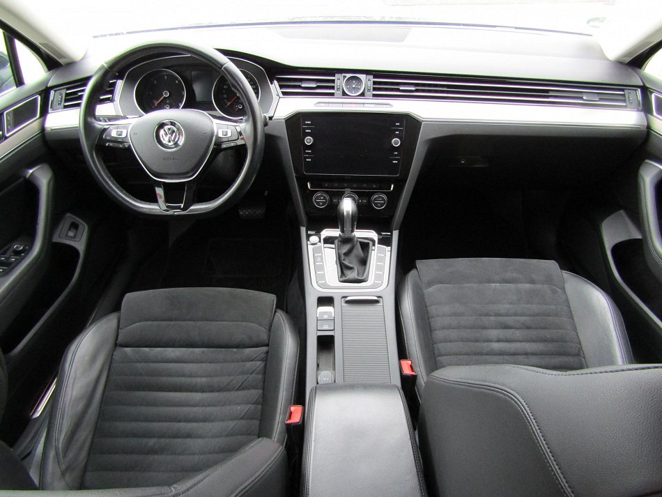 Volkswagen Passat 2.0TDi Highline