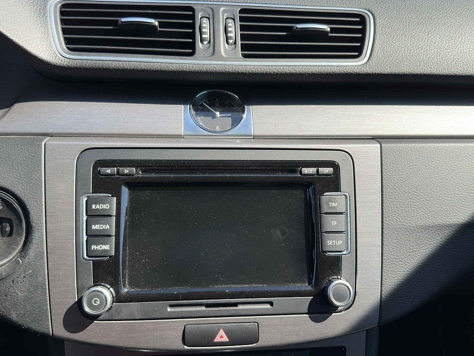 Volkswagen Passat 2.0 TDi 