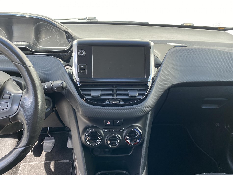 Peugeot 2008 1.6 HDi Active