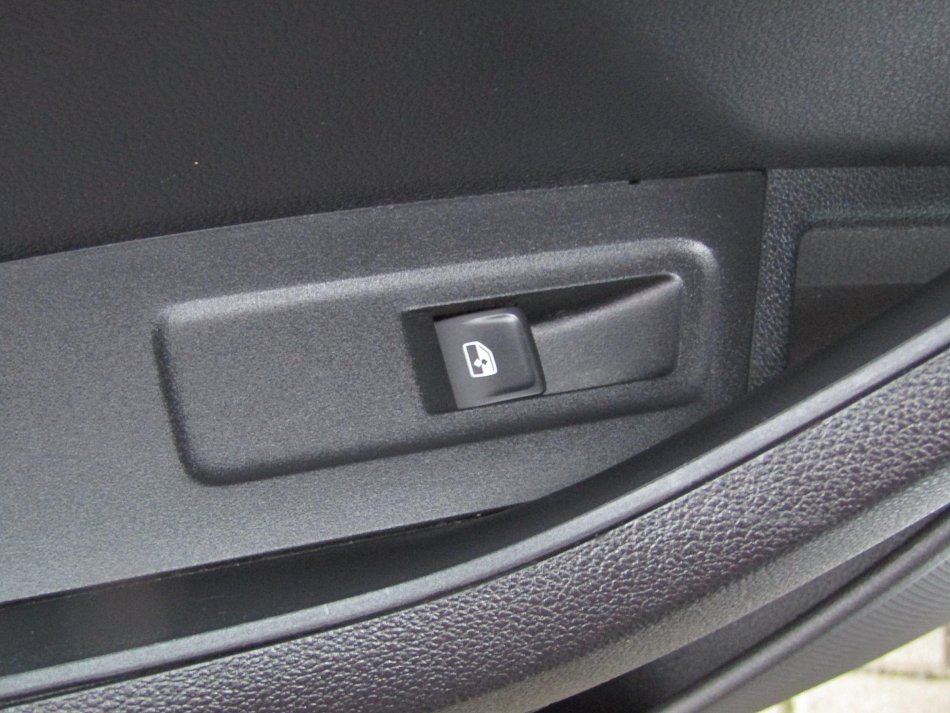 Škoda Karoq 1.0 TSi Ambition