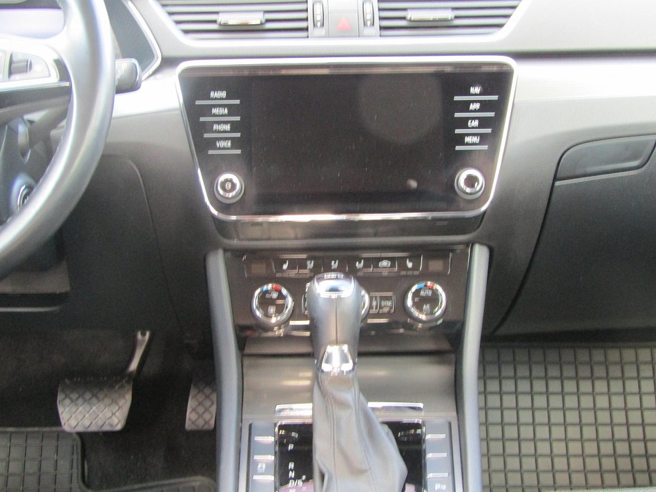 Škoda Superb III 2.0 TDi Style