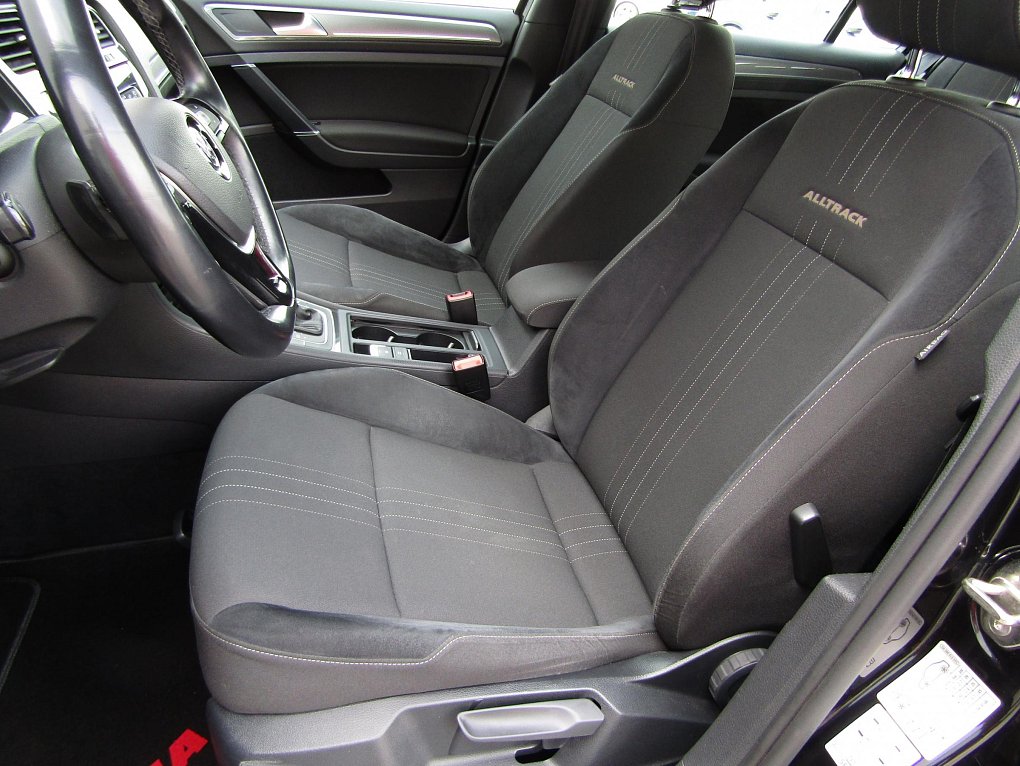 Volkswagen Golf 2.0 TDi Alltrack 4x4