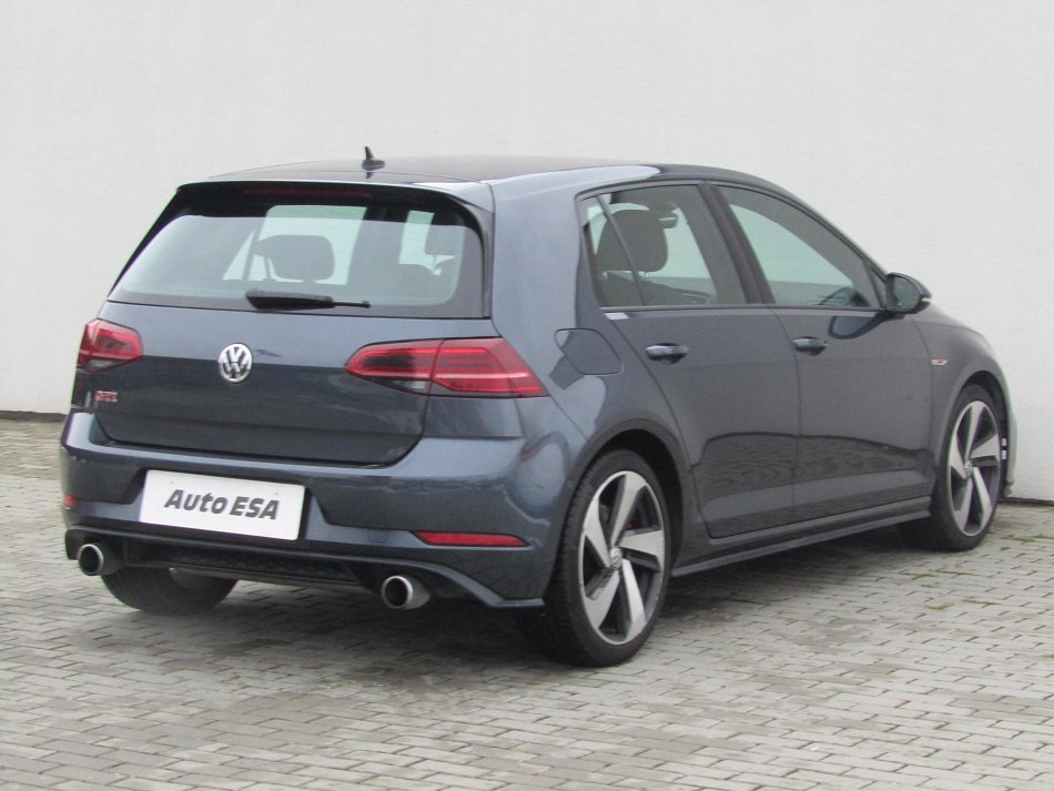 Volkswagen Golf 2.0 TSi GTi