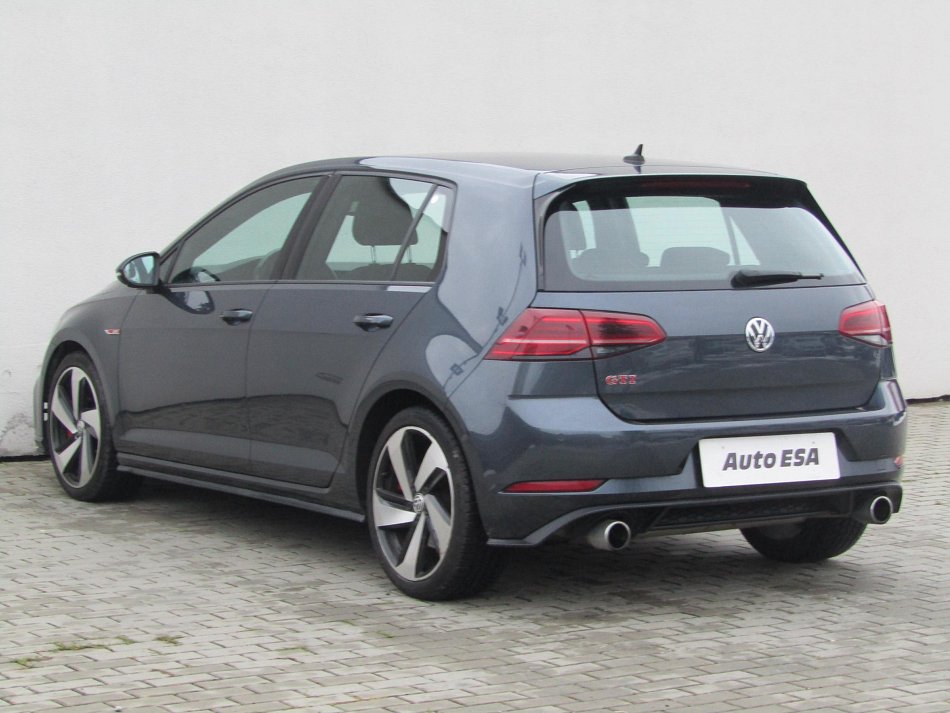 Volkswagen Golf 2.0 TSi GTi