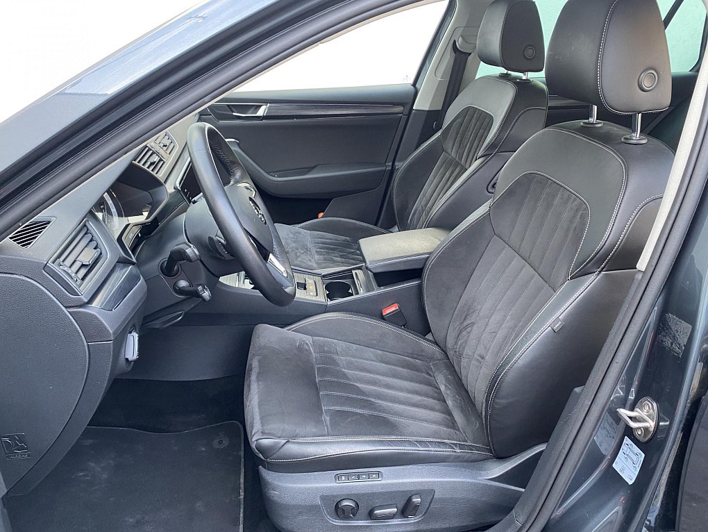 Škoda Superb III 2.0 TDi Style 4x4