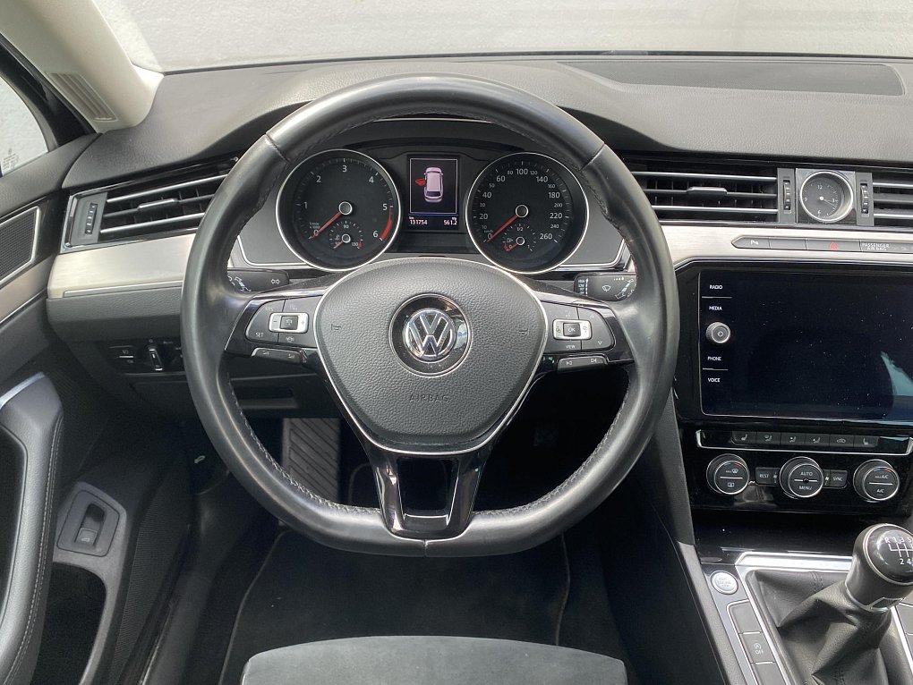 Volkswagen Passat 2.0 TDi Highline