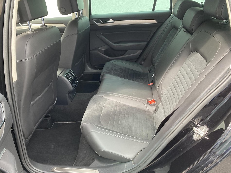 Volkswagen Passat 2.0 TDi Highline