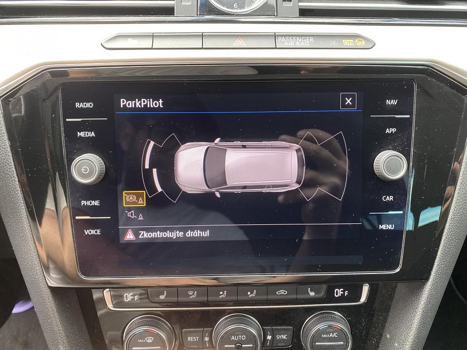 Volkswagen Passat 2.0 TDi Highline