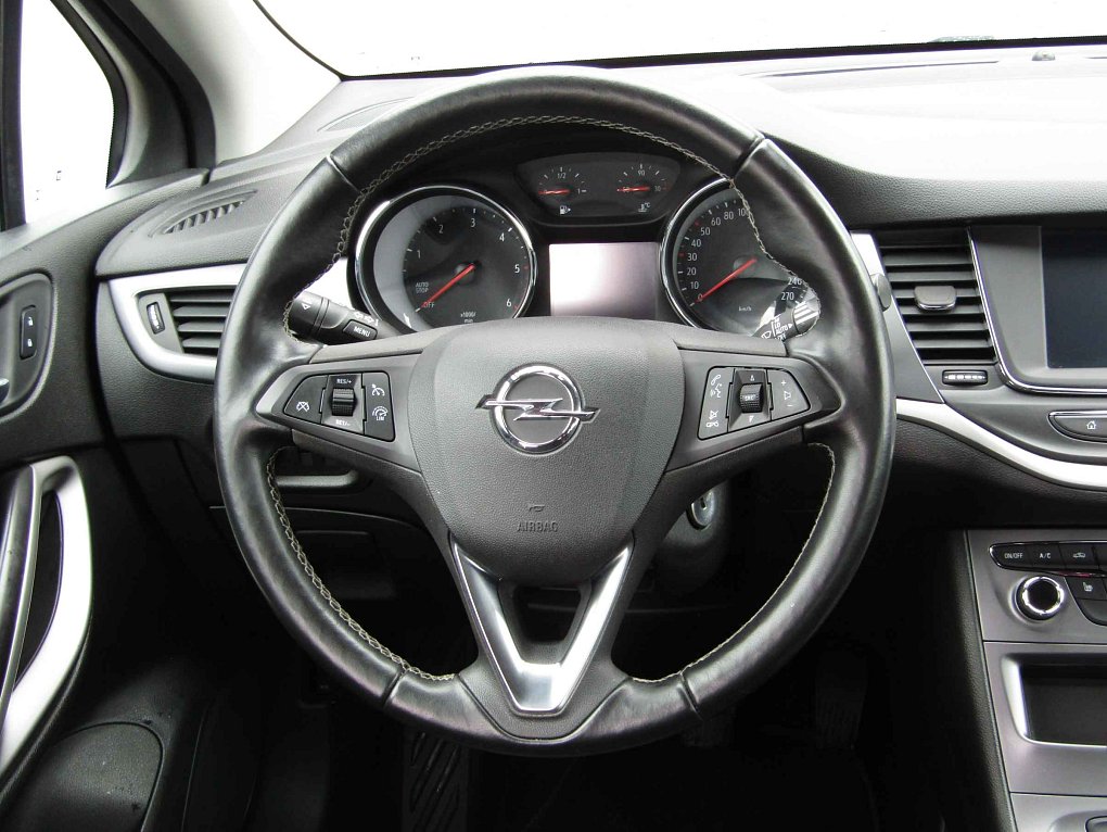 Opel Astra 1.6 CDTi 