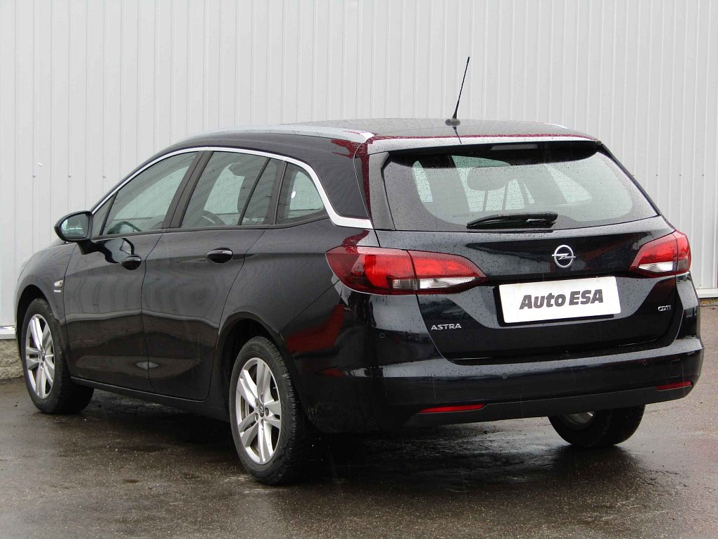 Opel Astra 1.6 CDTi 