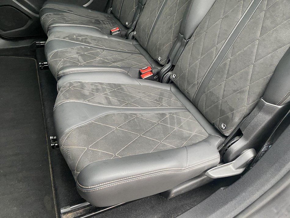 Peugeot 5008 2.0HDi 