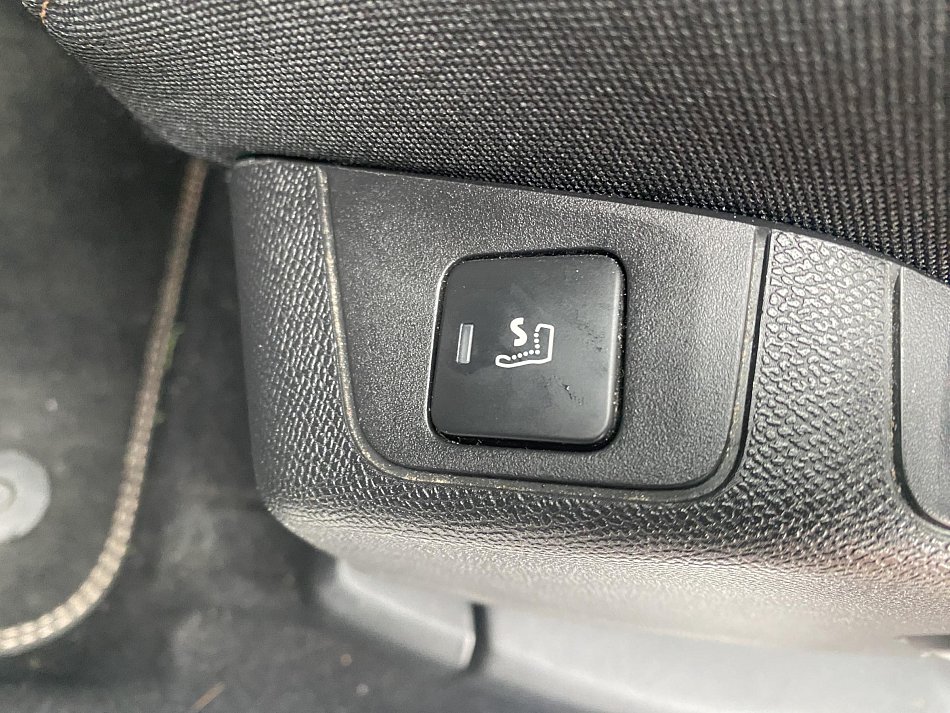 Peugeot 5008 2.0HDi 