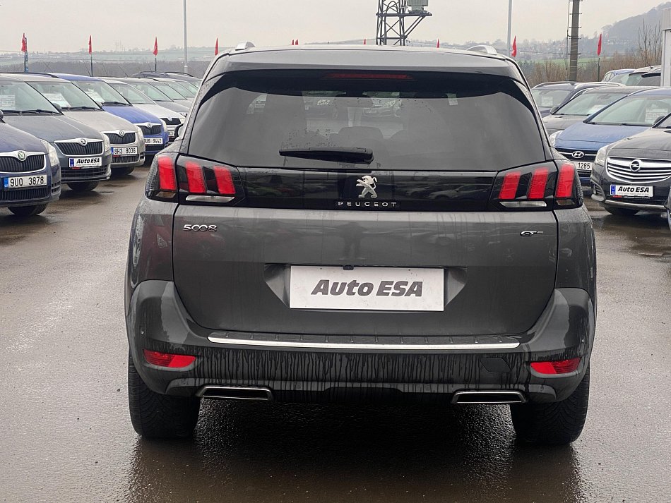 Peugeot 5008 2.0HDi 