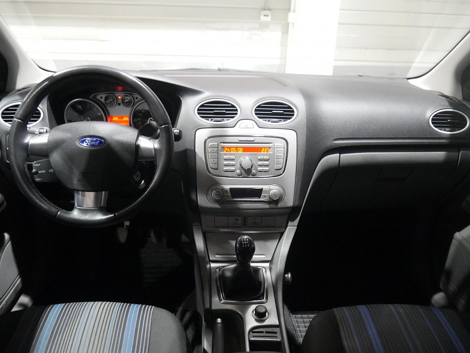 Ford Focus 1.6i 