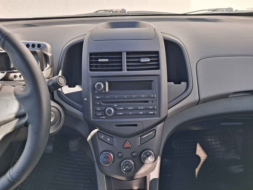 Chevrolet Aveo 1.2i 