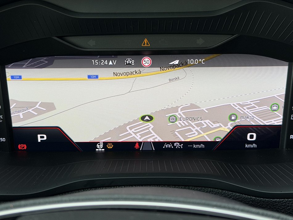 Škoda Karoq 2.0 TSi SportLine 4X4