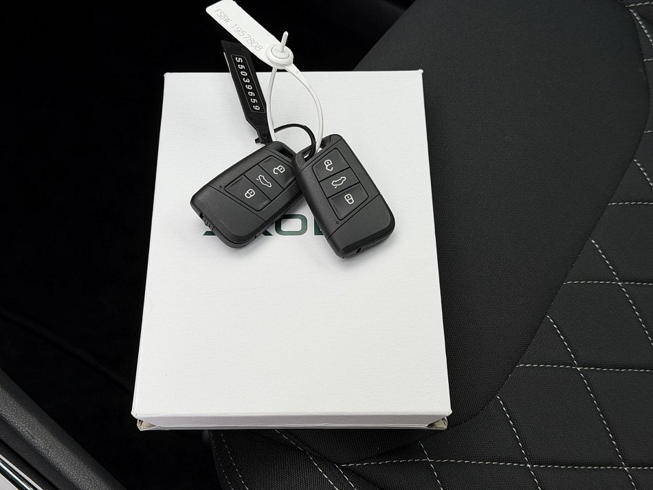 Škoda Karoq 2.0 TSi SportLine 4X4