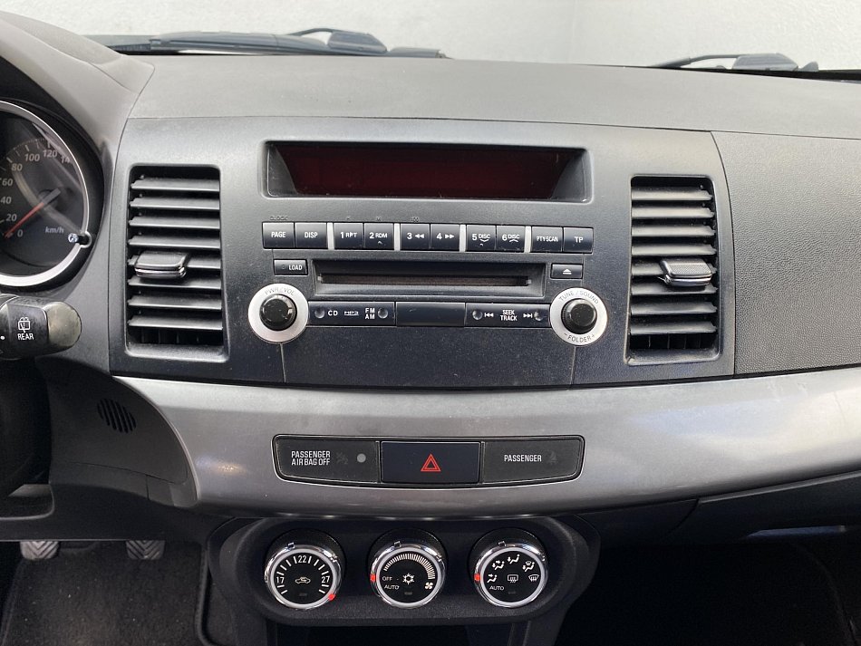 Mitsubishi Lancer 1.6i 