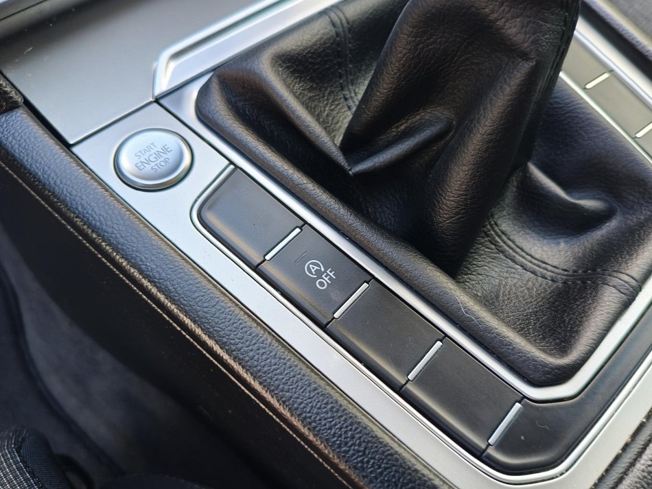 Volkswagen Passat 2.0 TDi Comfortline