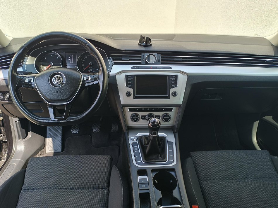 Volkswagen Passat 2.0 TDi Comfortline